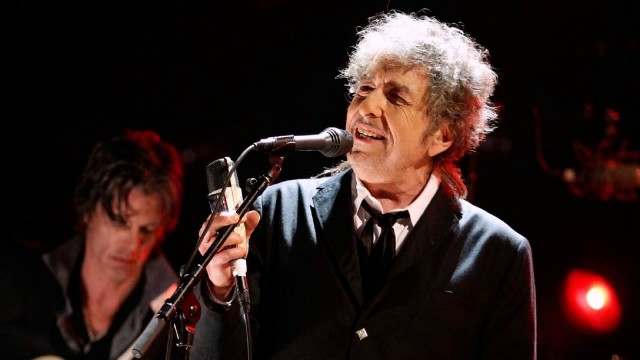 Dylan, el Never Ending Tour y València: una historia de cuentas pendientes