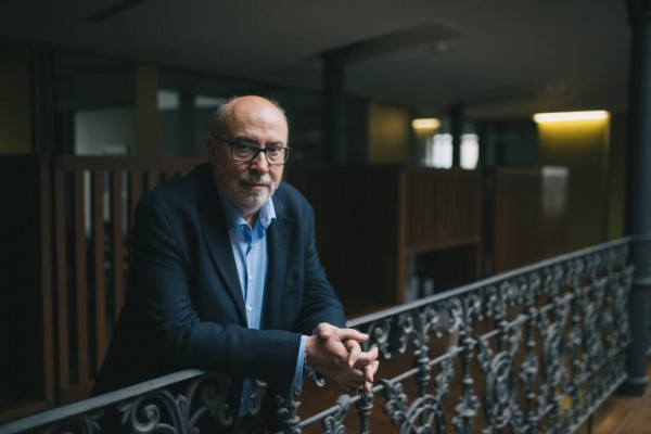 Manuel Alcaraz, primer conseller que anuncia que no seguirá en la próxima legislatura