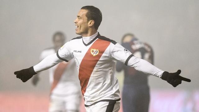 Raúl de Tomás amarga las navidades al Levante