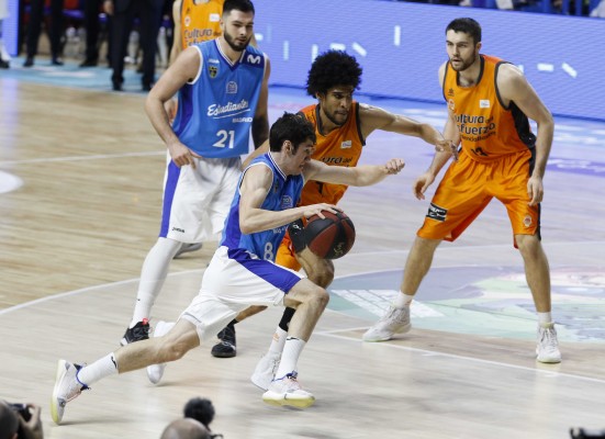 Valencia Basket, al borde de la pesadilla ante un Brizuela inmenso (79-83) 