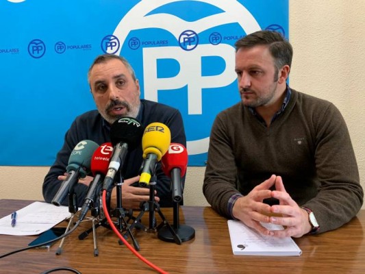Tras la renuncia de Alonso, Ruz intenta lograr el apoyo de los alonsistas para ser portavoz del PP en Elche