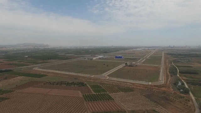Fartons Polo compra 17.000 metros cuadrados en Parc Sagunt por 1,74 millones de euros