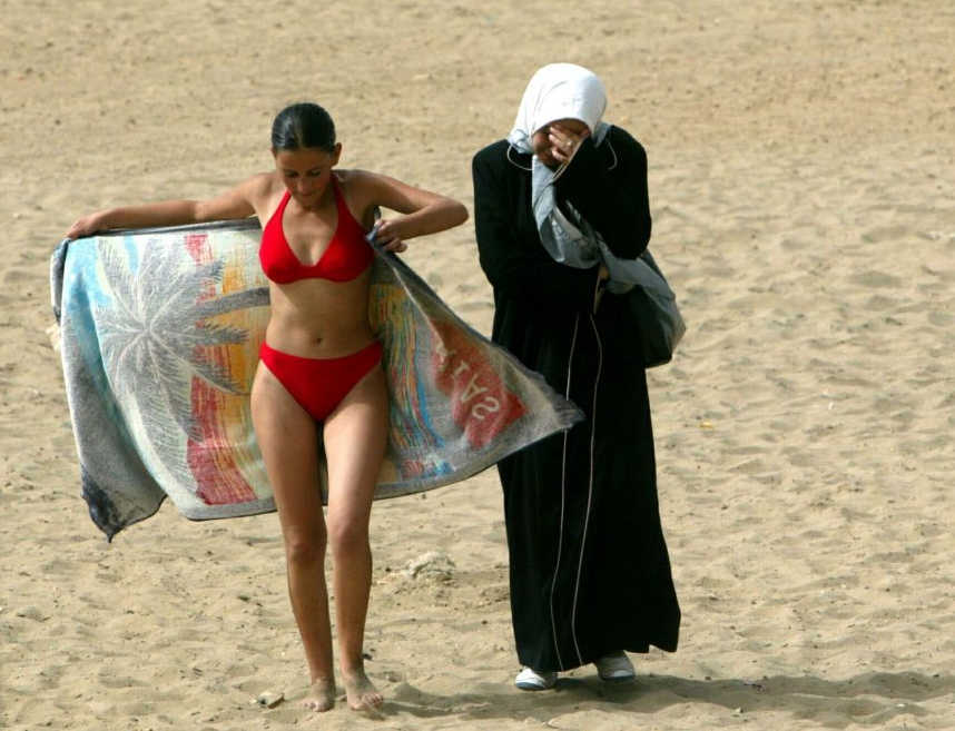 El IVAM reflexiona sobre el machismo y la libertad sexual en el mundo árabe