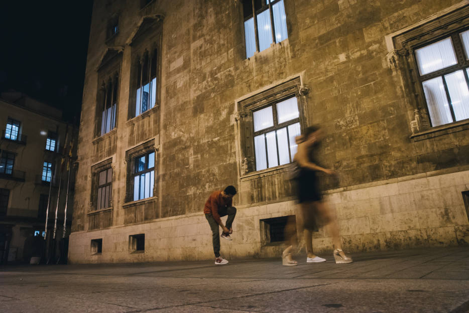 El Palau de la Generalitat iluminado pasada la medianoche. Foto: KIKE TABERNER - 