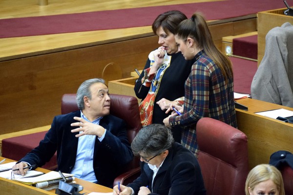 PSPV y Compromís validan la ley de Acompañamiento sin concesiones a Podem
