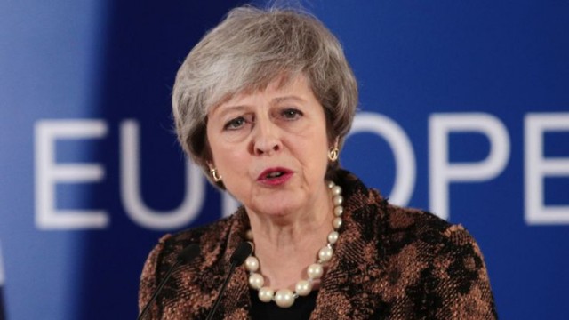 Corbyn anuncia una moción de censura para reprobar a May