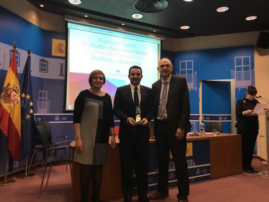 El Ministerio de Educación premia a La Nucía 
por su Plan contra el Cyberbullying
