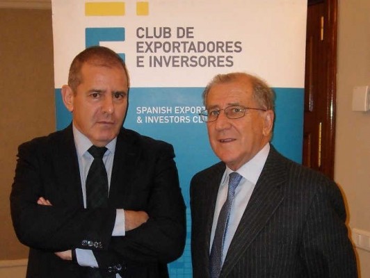 Oliveros recala en Londres tras su relevo por el embajador del Congo en Casa Mediterráneo