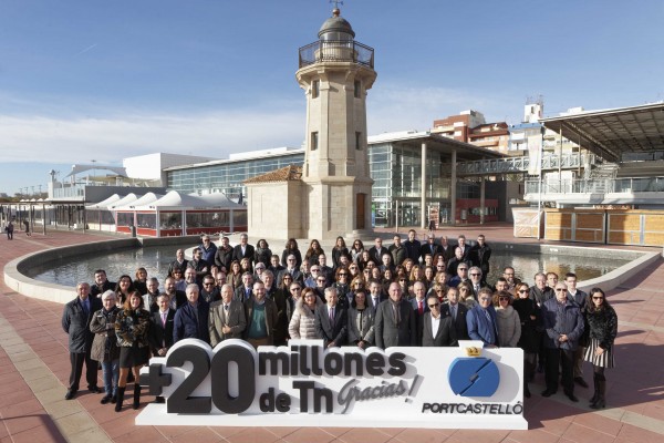 El puerto de Castellón supera por primera vez la barrera de los 20 millones de toneladas