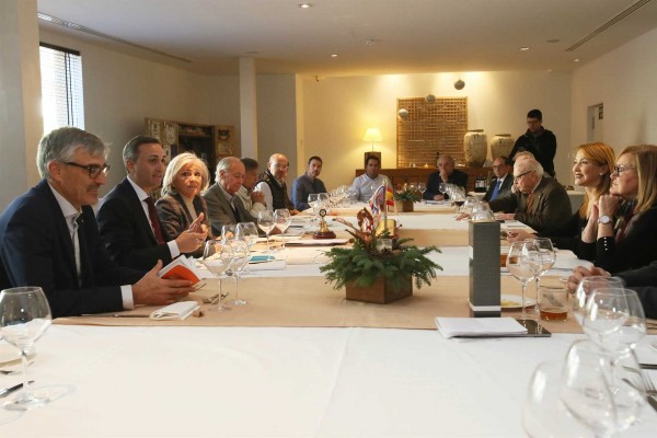 César Sánchez anuncia que la Diputación construirá otro Auditorio Provincial en Elche