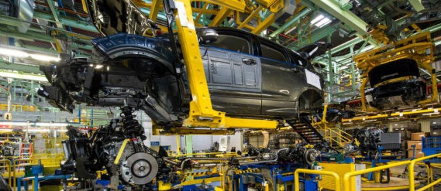 
Ford Almussafes hará 3 turnos extraordinarios de producción por un aumento de la demanda
