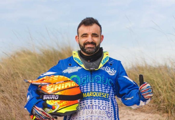 Daniel Albero sufre una factura en la mano pero podrá tomar salida del Dakar
