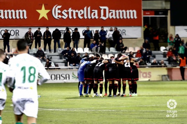 El Reus paga a los jugadores y garantiza su continuidad en Segunda A