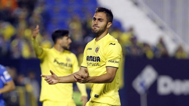 Costa, Ruíz y Álvaro, a una amarilla de perderse la visita del Real Madrid