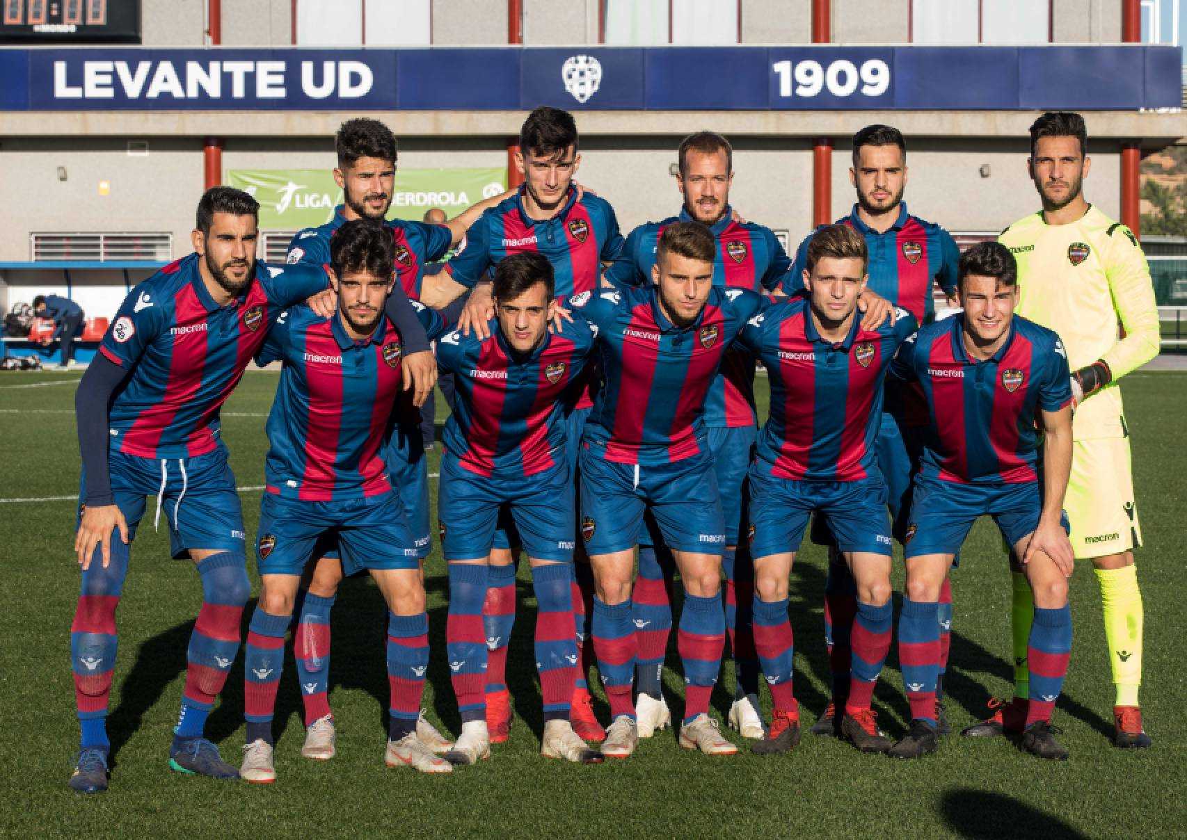 El Villarreal B necesita ganar al Atlético Levante para no alejarse liderato