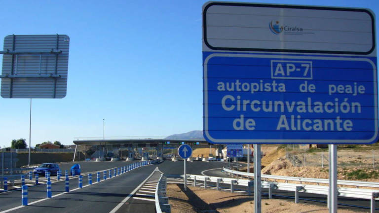 La circunvalación de Alicante será gratuita por la noche 