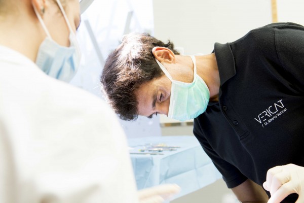 Implantología dental inmediata; 
más allá de poder comer y sonreír
