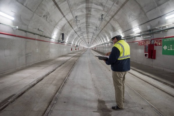 Así es el 'último túnel' del Tram que los trenes cruzarán en menos de 3 minutos