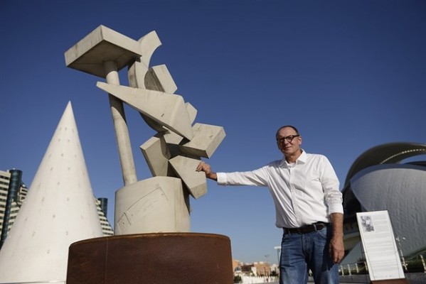 El holandés Ruud Kuijer lleva sus esculturas al Umbracle