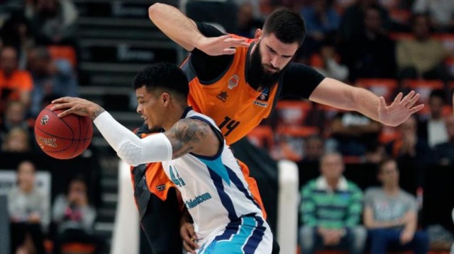 Dubljevic sufre esguince grado 2 en tobillo y estará varias semanas baja