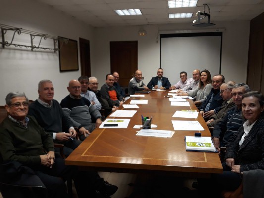 Vila-real se suma a les mobilitzacions en defensa de la citricultura i promou una tertúlia agrària