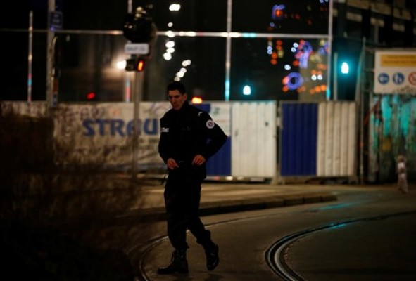 Un asesino solitario desata una masacre en el mercado navideño de Estrasburgo