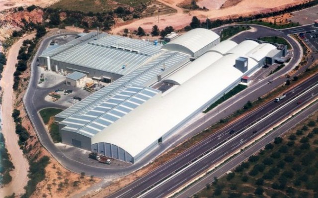 La estadounidense  Jupiter compra el grupo de aluminio Baux