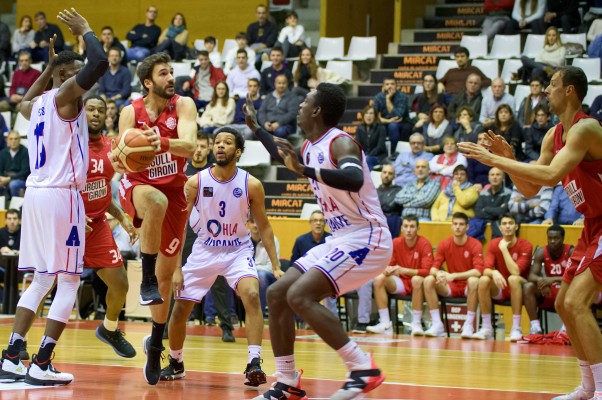 El HLA Alicante paga la falta de acierto en Girona