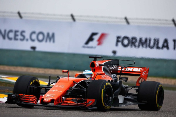 McLaren cambia Honda por Renault en 2018, y Toro Rosso utilizará motor Honda