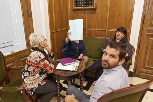 Brancal sigue aferrada a un tecnicismo legal para eludir el cese y traslada la presión a la alcaldesa