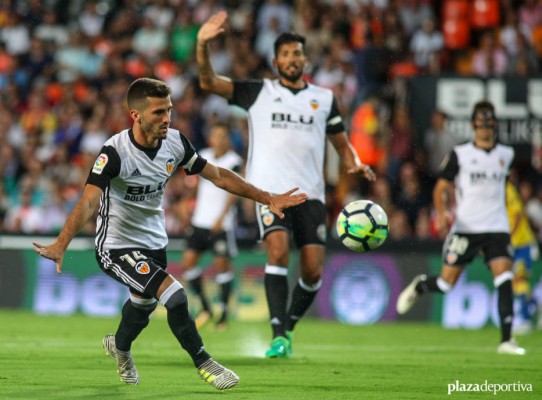 Un total de siete valencianos pueden estar en el derbi Levante-Valencia
