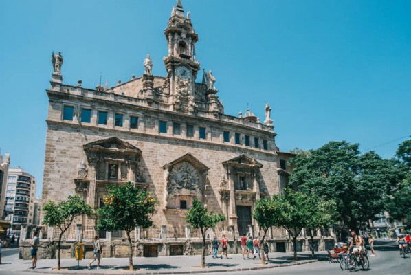La iglesia de los Santos Juanes ofrece misas en italiano para Erasmus y turistas