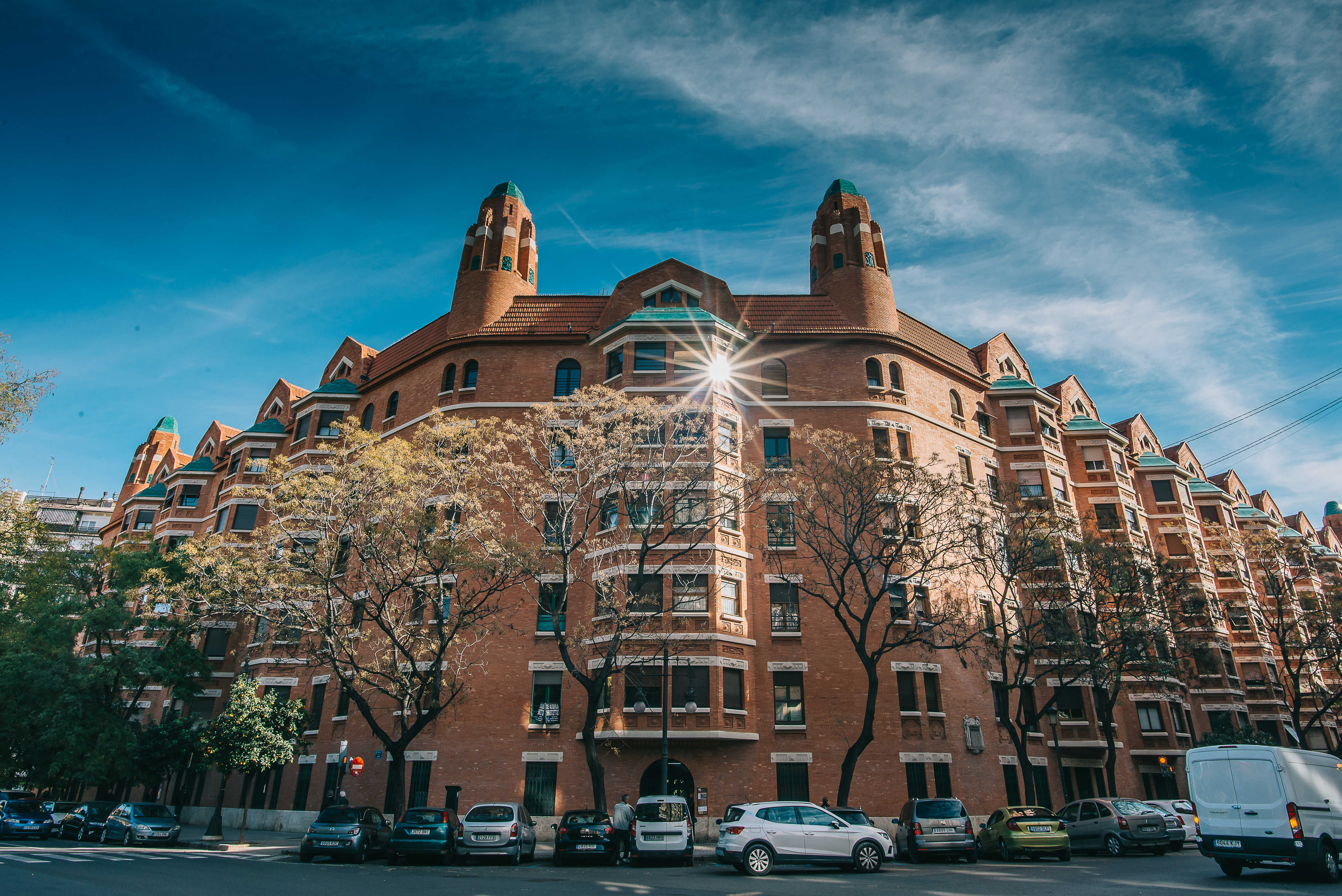 10 grupos de casas de València para entender la política de vivienda social en España en el siglo XX