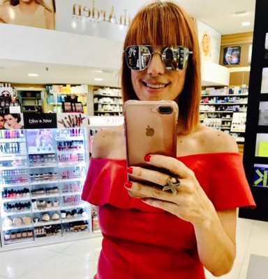 El selfiematón de Mónica X