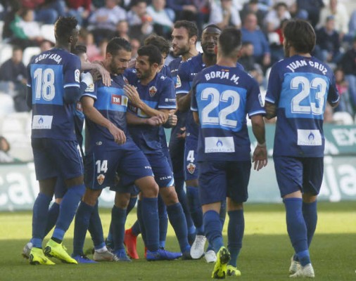 Xavi Torres ve al Sporting como un buen rival para revertir la situación