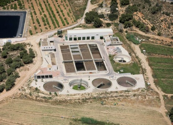 El Ayuntamiento de Orihuela retrasa desde julio la mejora de la depuradora de la costa por 6 millones