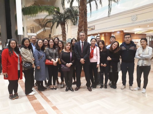 16 turoperadores chinos visitan Peñíscola y se interesan por Castellón para sus viajes a España