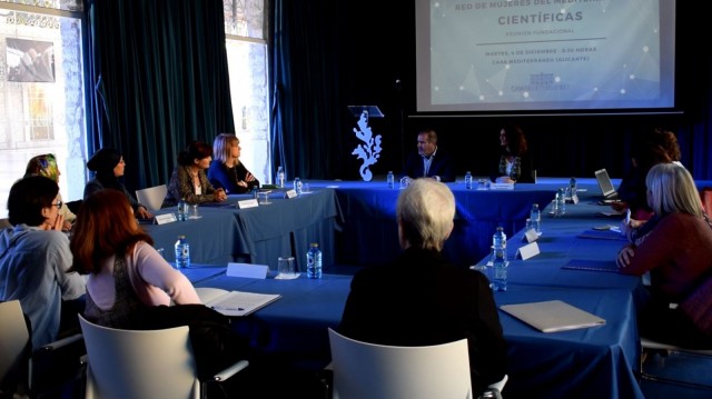 Mujeres científicas se unen en Casa Mediterráneo para dar visibilidad a las investigadoras