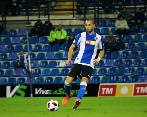 Íñiguez vuelve a Alicante tras una noche en el hospital y critica la entrada recibida
