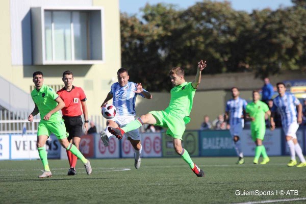 El Atlético Levante se vuelve de vacío del fortín balear