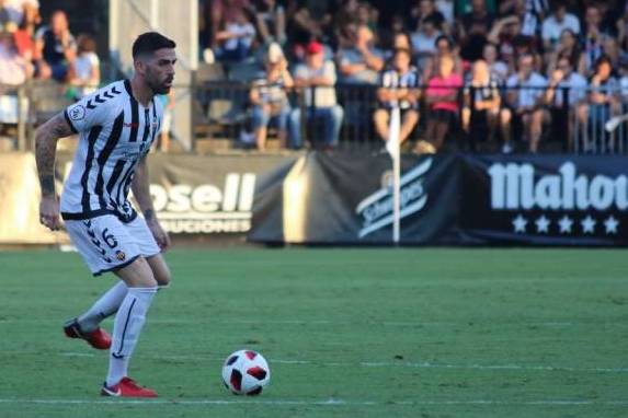 El Castellón vuelve a las andadas: cae derrotado por 2-0 ante el Ejea, directo rival en la cola de la tabla