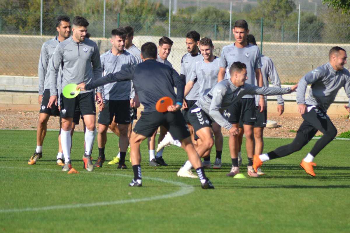 El Castellón busca reforzar su recuperación con una victoria en Ejea