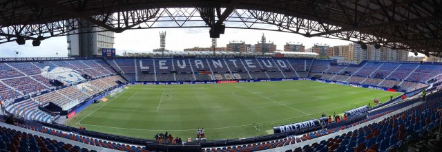 Así vivimos, en directo, el derbi entre el Levante UD y el Valencia CF