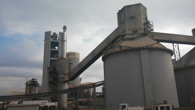Cementos Molins pagará 0,11 euros netos por acción el 13 de diciembre