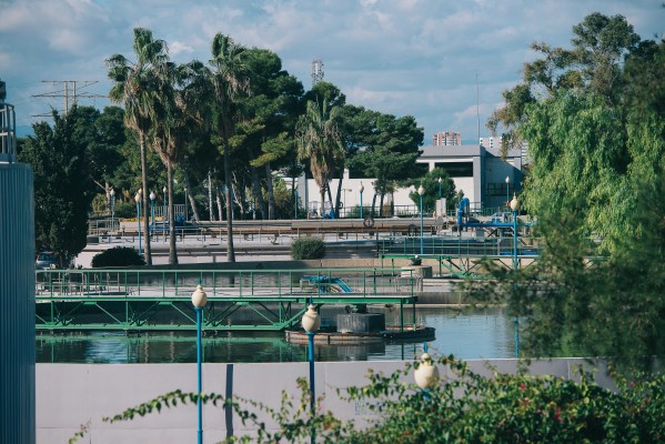 Pinedo se desatranca: la Generalitat regularizará las viviendas y estudia compensaciones 