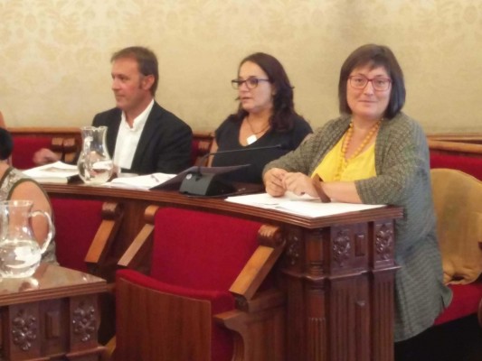 Compromís insta al PP a informar sobre la investigación abierta en la limpieza de colegios