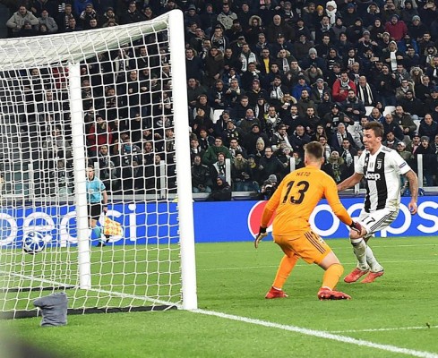 El Valencia queda eliminado y jugará la Europa League