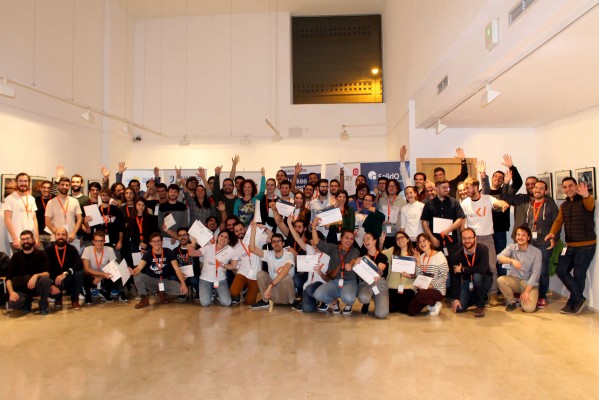 Las interfaces de voz y la inteligencia artificial triunfan en el hackathon 'Hackea tu Destino'