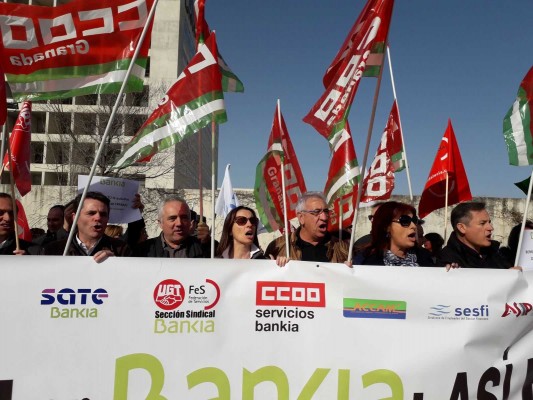Los trabajadores de Bankia se citan en las urnas y estos son los programas sindicales