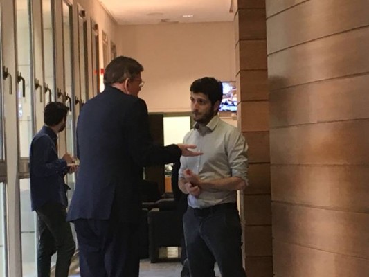 Podem quita la mitad de las subvenciones directas de Puig y suprime la ayuda a Air Nostrum
